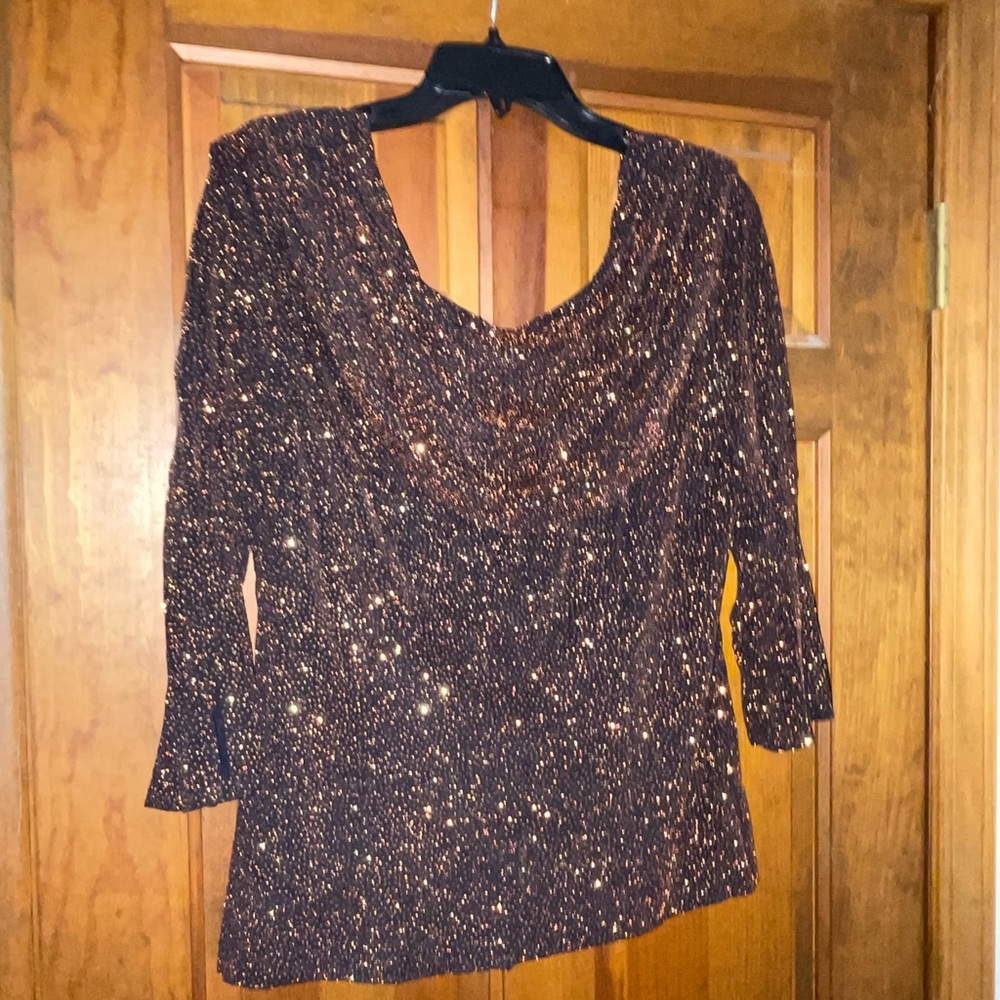 Sparkly brown 3/4 sleeve top with cowl neck #glamour